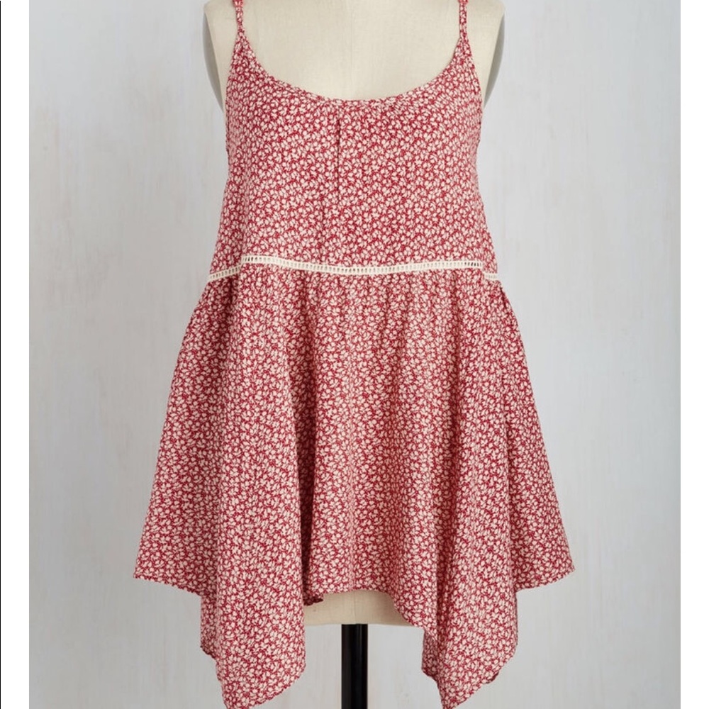 ModCloth Everything flowing your way top in L